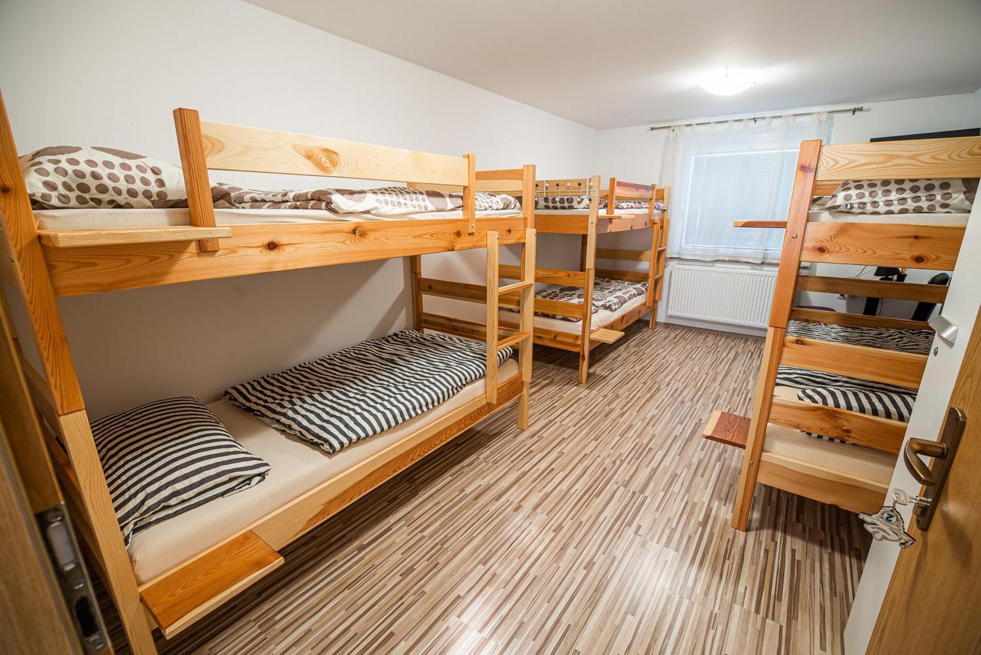 Rooms At Trimcek Sevnica Стая снимка
